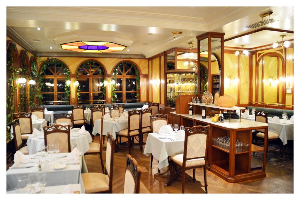 Hotel Du Roy Bouillon Eksteriør billede