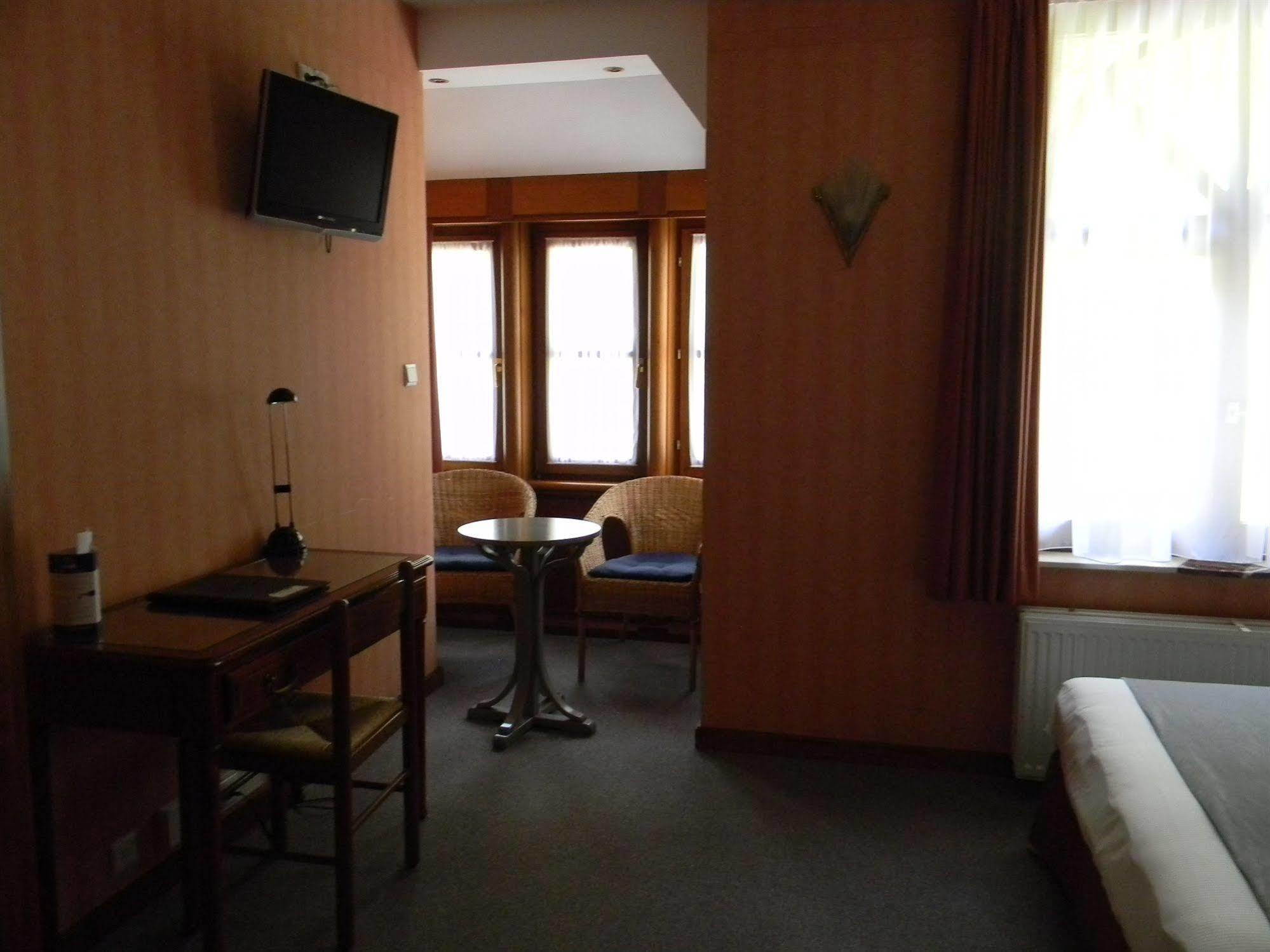 Hotel Du Roy Bouillon Eksteriør billede