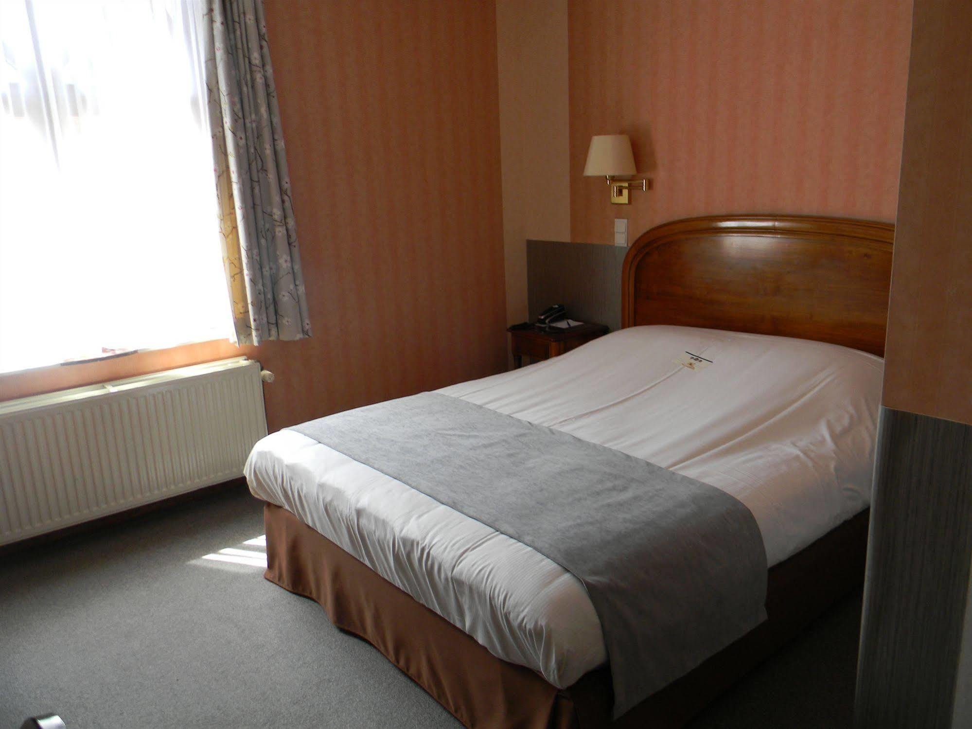 Hotel Du Roy Bouillon Eksteriør billede